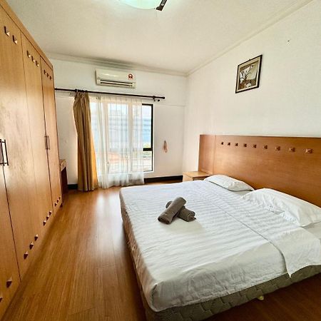 Marina Court Vacation Home 3 Bedrooms - Kota Kinabalu Dış mekan fotoğraf