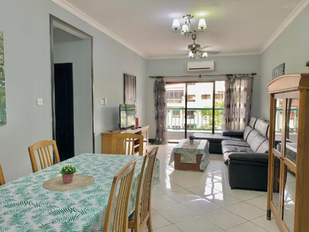 Marina Court Vacation Home 3 Bedrooms - Kota Kinabalu Dış mekan fotoğraf