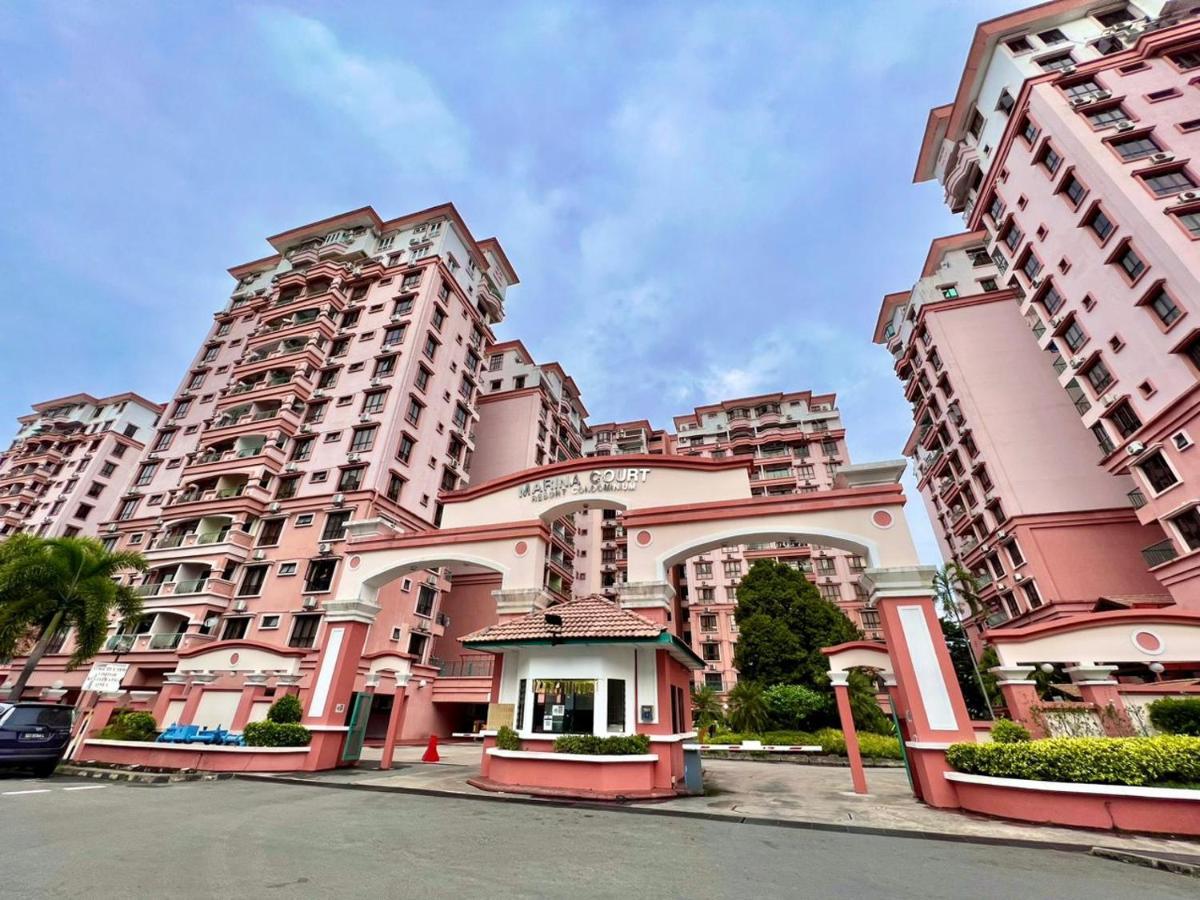 Marina Court Vacation Home 3 Bedrooms - Kota Kinabalu Dış mekan fotoğraf