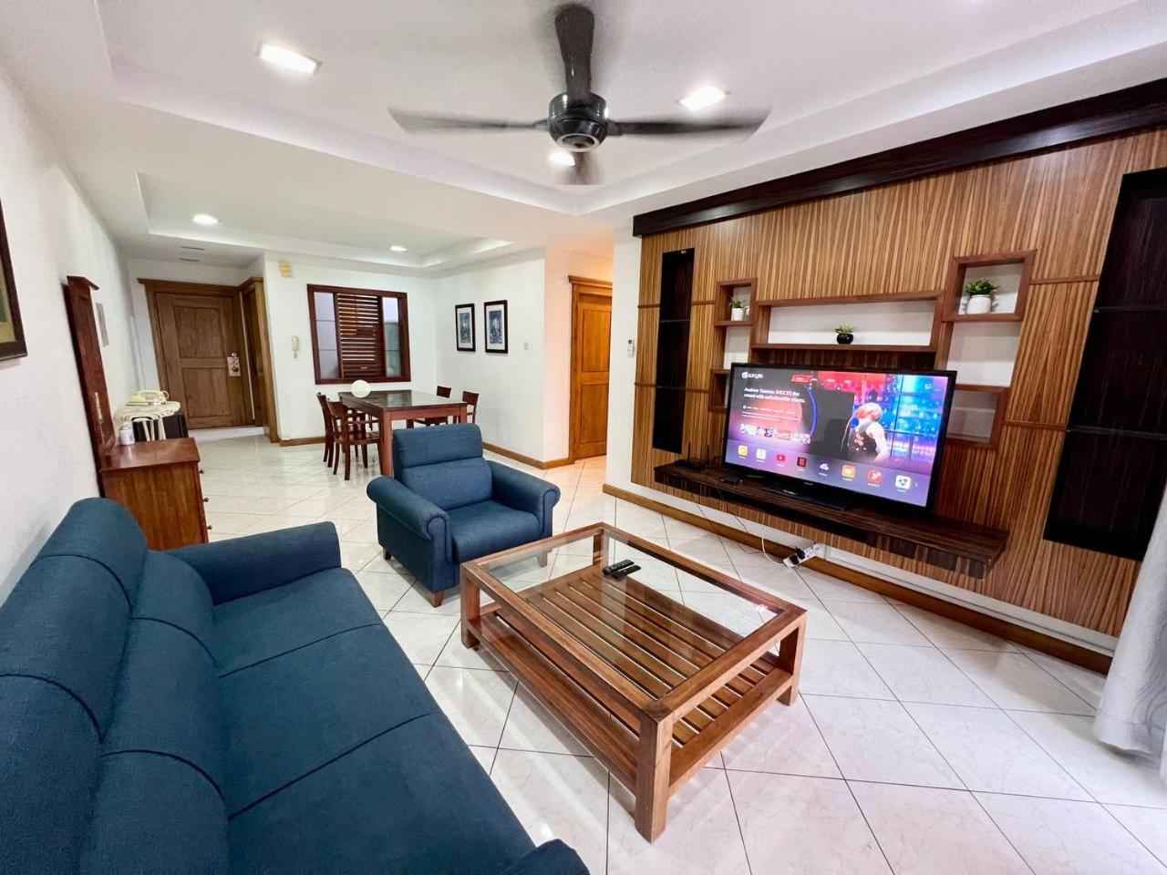 Marina Court Vacation Home 3 Bedrooms - Kota Kinabalu Dış mekan fotoğraf